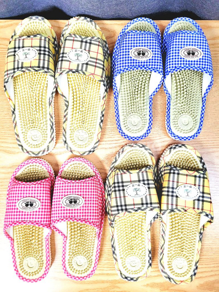 건강 지압 슬리퍼 거실화 층간소음 실내화 총4세트--9