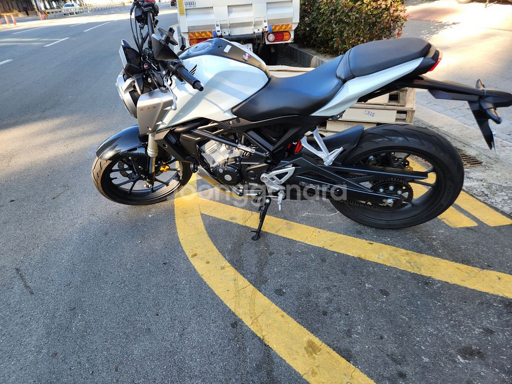 cb125r--0