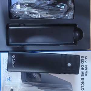 크루셜 마이크론 2TB SSD + 외장 SSD 케이스