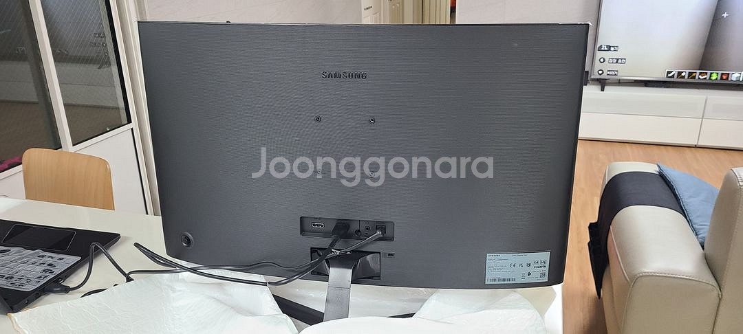 삼성 27인치 커브드 LED모니터 급매 합니다.--1