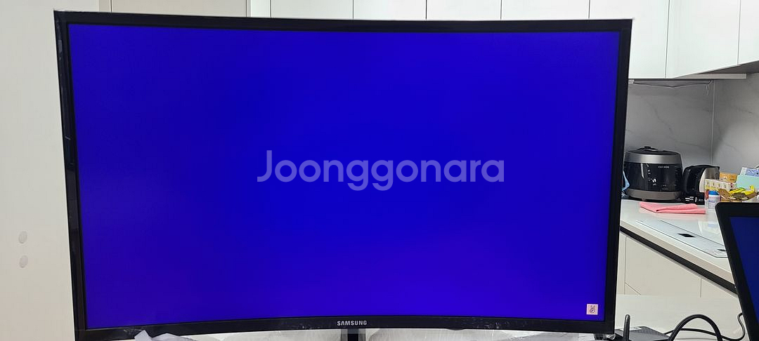 삼성 27인치 커브드 LED모니터 급매 합니다.--4