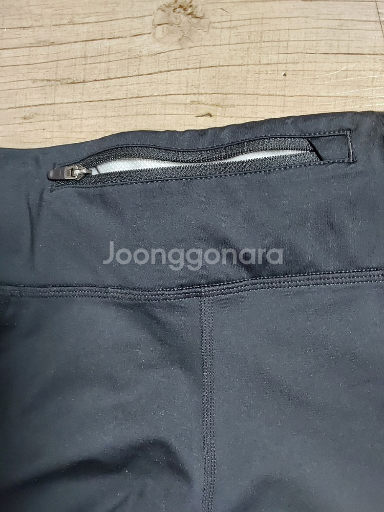 나이키드라이핏상의,반바지,레깅스 사이즈여성95--3