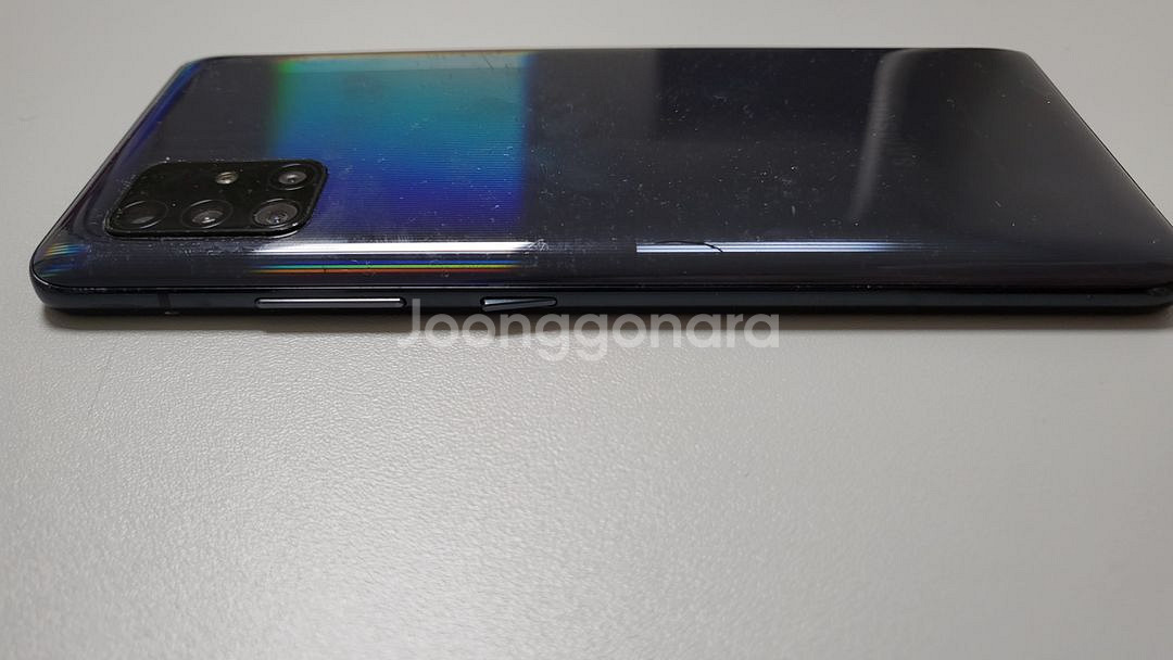 갤럭시 a51 판매합니다.(인식문제)--2