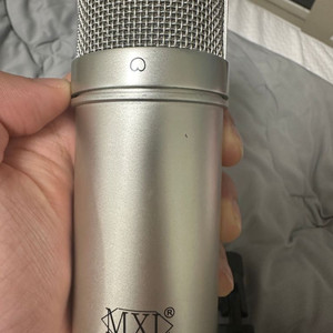 mxl 2006 팝니다. 네고 잘 해드려요~