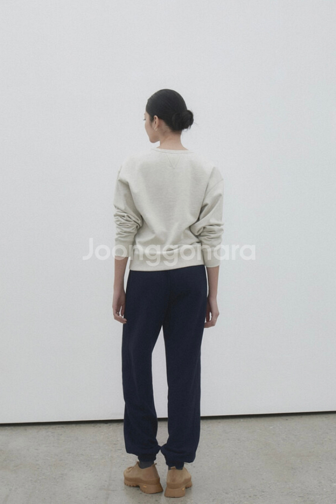 그레이룸 스프링 스웻조거 네이비--1