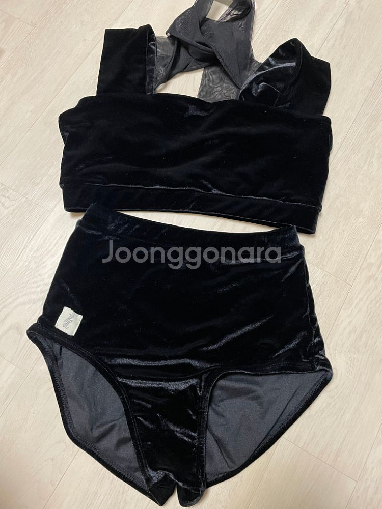 핫한 폴웨어 메리 벨벳--0