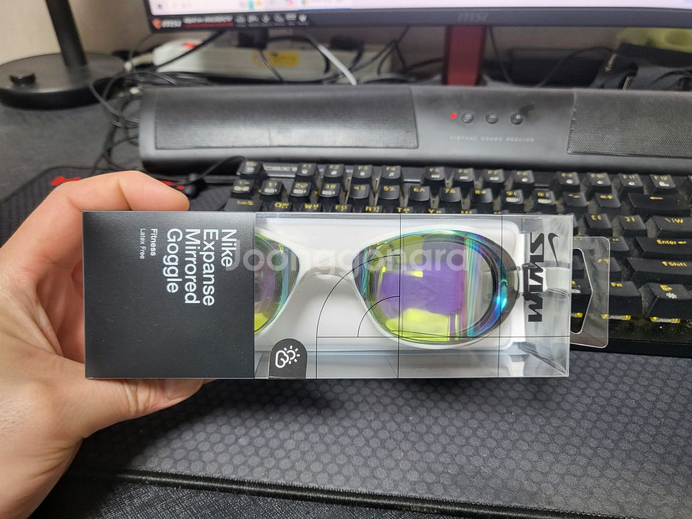 나이키 익스펜스 미러 수경 화이트 판매--4