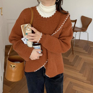 브라운 스티치 포인트 절개 니트 긴팔 오버핏 루즈핏