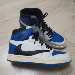 275 나이키 에어 조던 1하이 프라그먼트 운동화