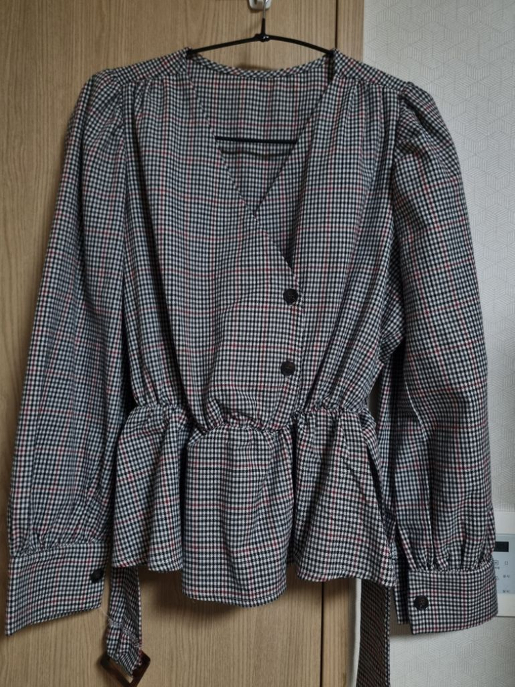 여성 체크무늬 벨트 블라우스--2