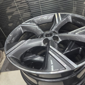 제네시스 GV80 22인지휠