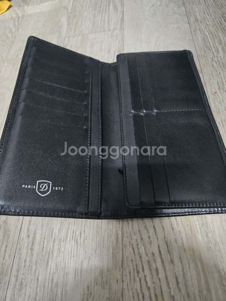 듀퐁 장지갑 판매합니다.--2