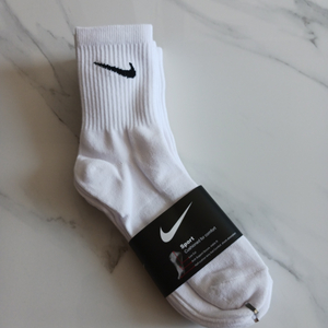 정품] 나이키 NIKE 스텐다드 스우시 스포츠양말