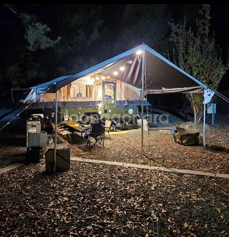 캠핑 트레일러--1