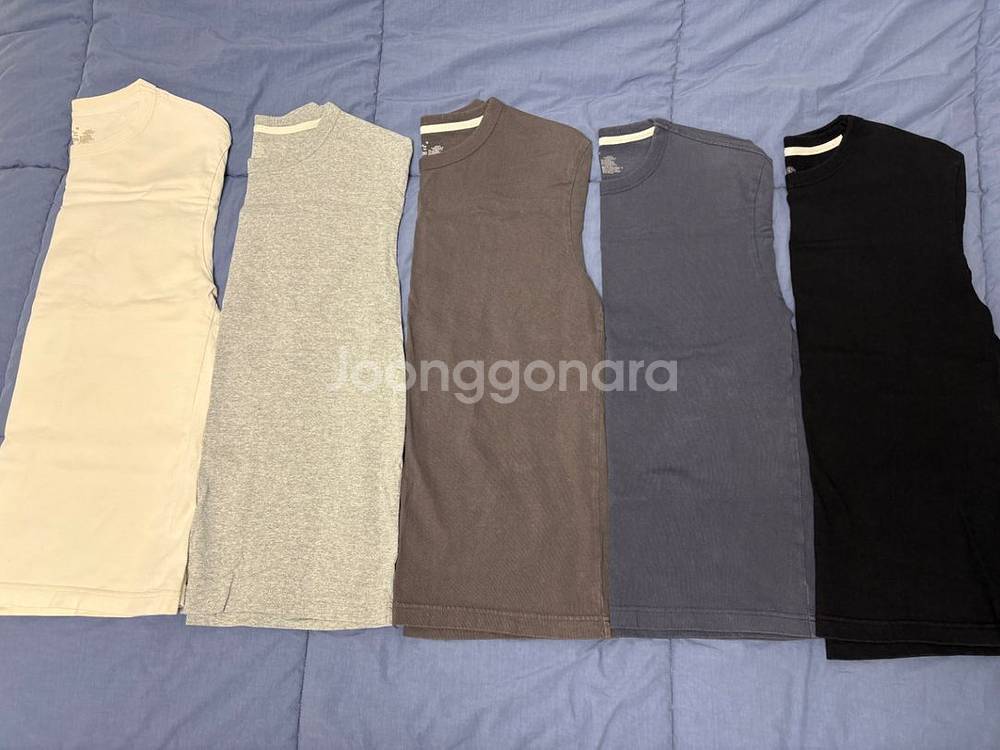 무인양품 태번수 반팔티 팝니다(남자)--3
