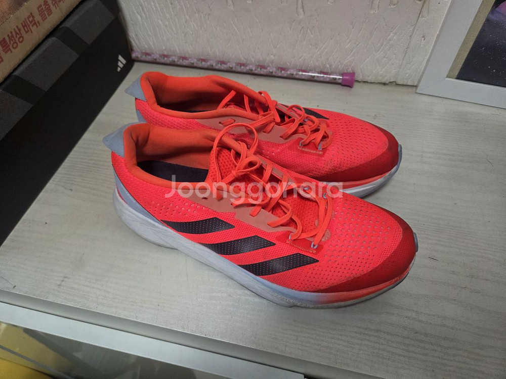 아디제로sl 러닝화 290팝니다(285사이즈)--0