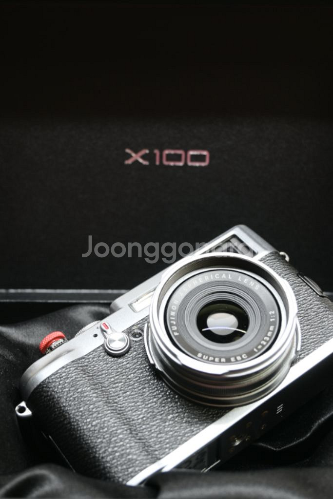 후지필름 x100--1