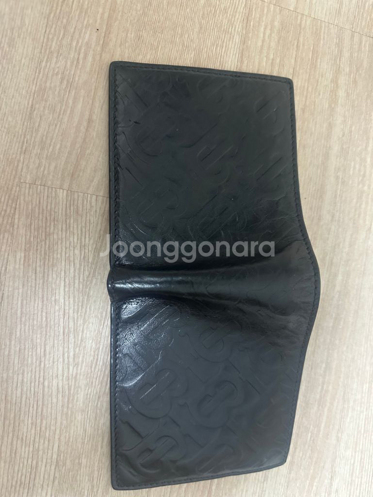 버버리 모노그램 남성 반지갑--2