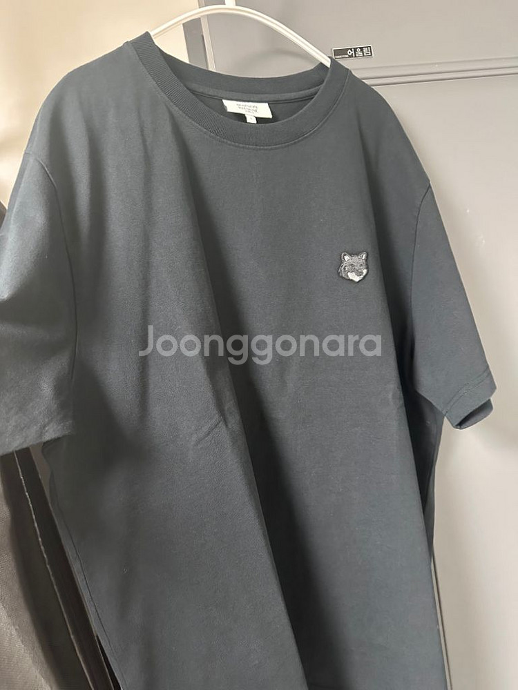 메종키츠네 반팔 블랙--0