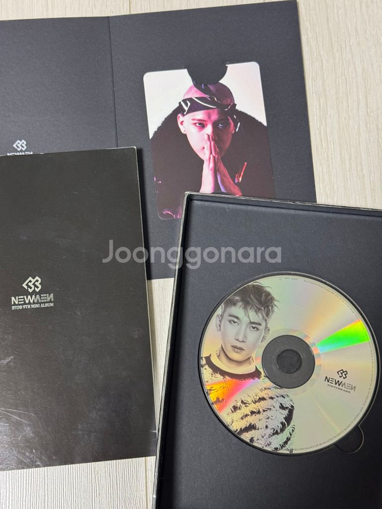 비투비 앨범/ 응원봉/ 슬로건/ CD 판매합니다--3
