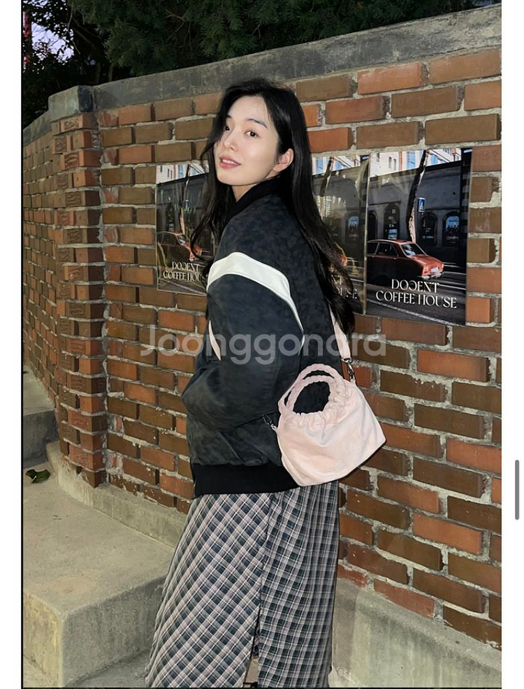 (새상품)스웨이드 핑크가방--2