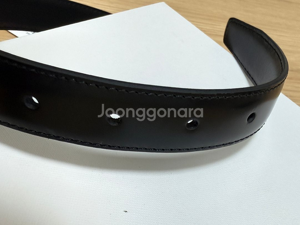 셀린느 벨트 정품 (미디움 25mm 75사이즈)--1