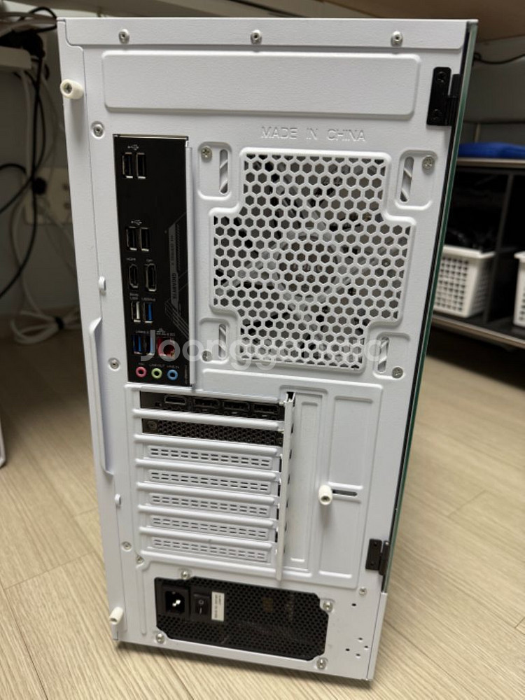게이밍 컴퓨터 1TB / RTX3070 / 램36GB--3