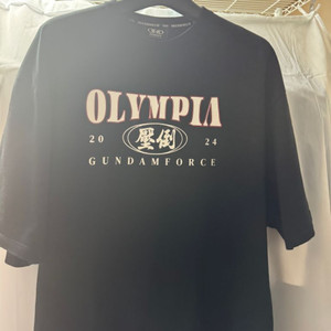 압도 올림피아 한정판 반팔 L 급쳐