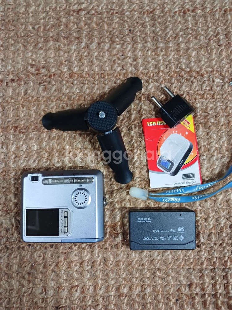 FUJIFILM화인픽스 50 i 단랜즈딪털카메라--1