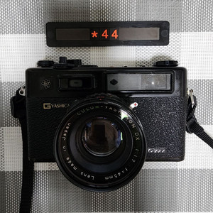 야시카 일렉트로 35 GTN 필름카메라 블랙바디