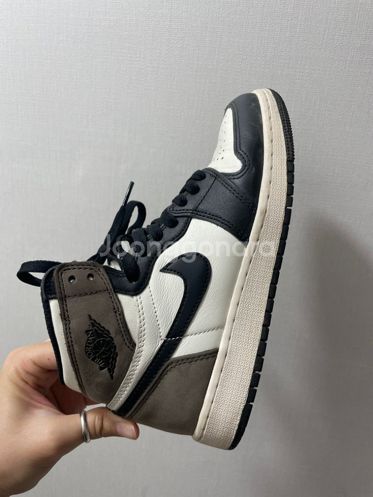 다크모카 조던하이GS 235--6