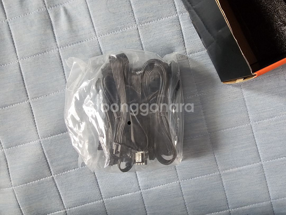 기가바이트 UD750GM 750W GOLD 파워서플라이--3