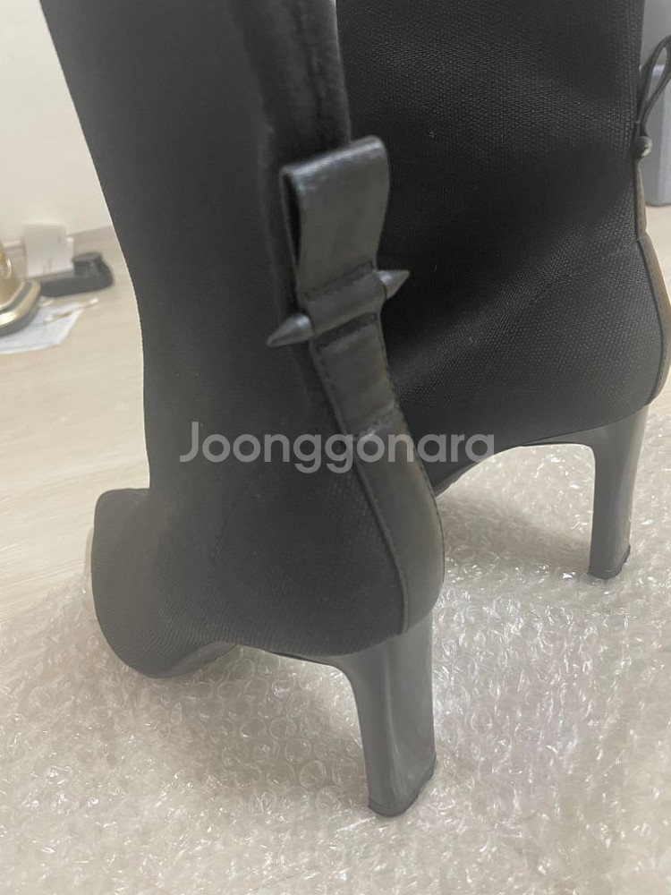 스타카토 앵클삭스부츠--3