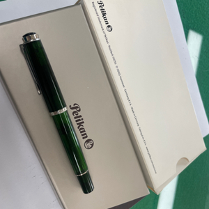펠리컨 m205 Olivine(올리빈) EF촉