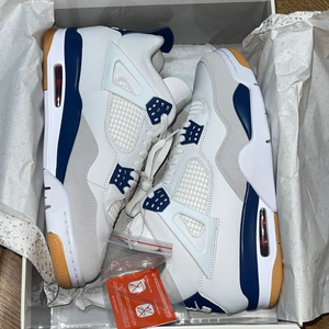 나이키 SB 에어 조던 4 280 (새상품)