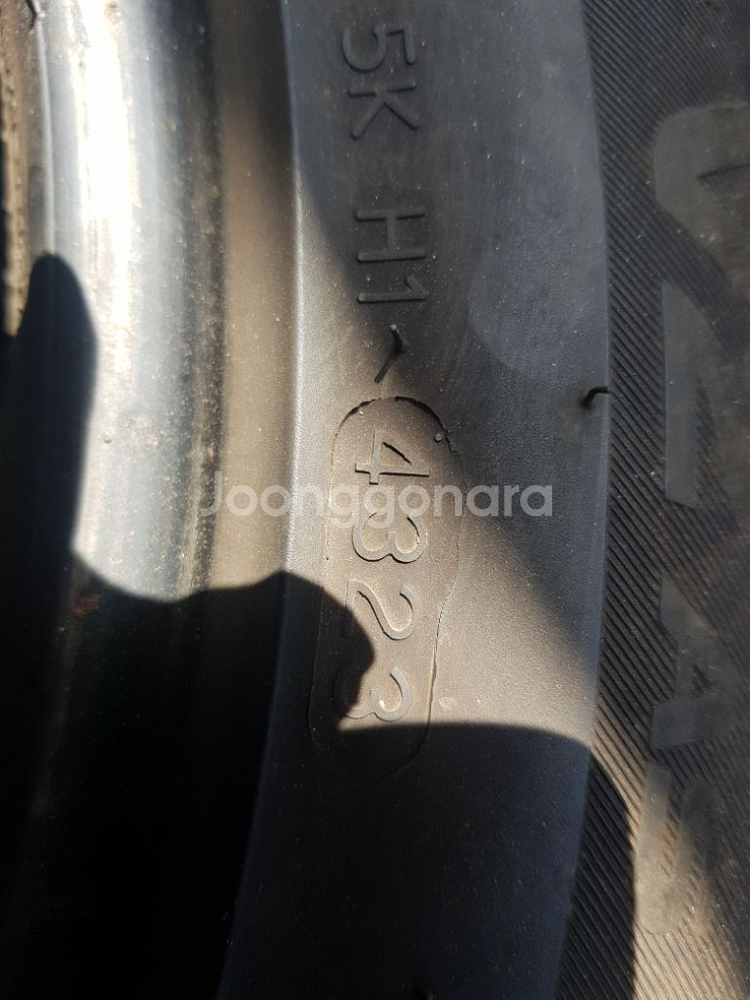 225 50 17 중고타이어--3