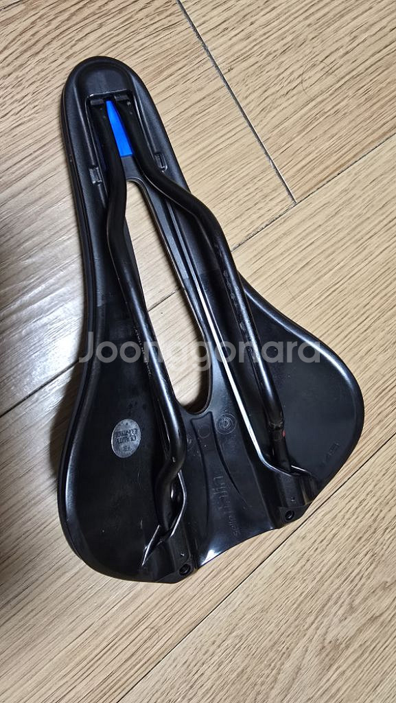 로드자전거 안장 셀레이탈리아 노부스 부스트 EVO--4