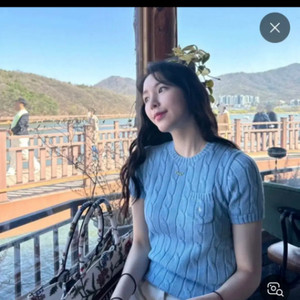 폴로 하늘색 니트 xs