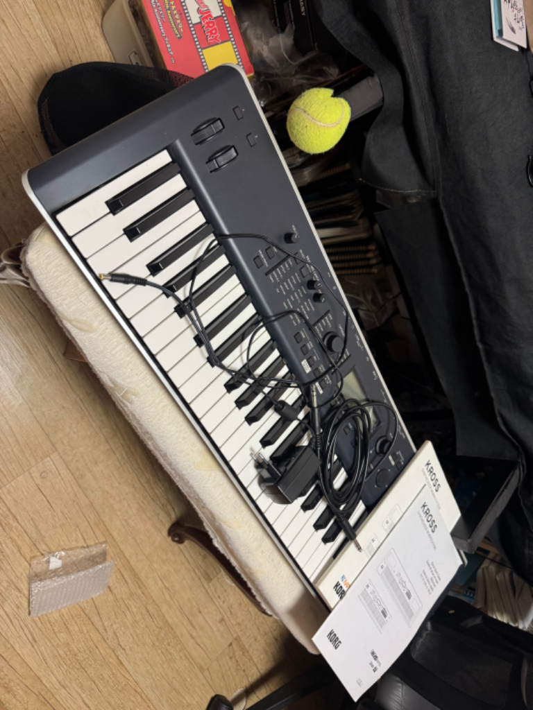 korg kross2 61 신품급 팝니다