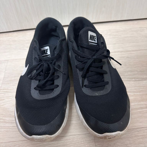 나이키 rn7 285