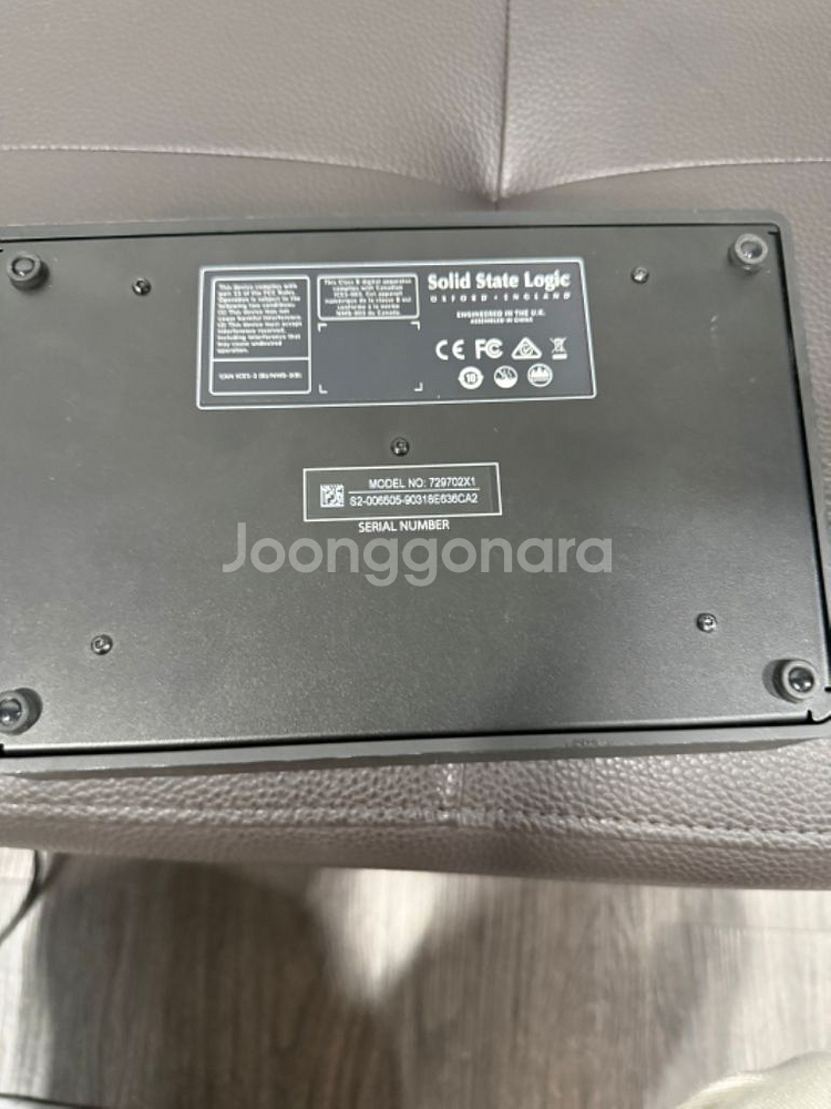SSL2 오디오 인터페이스 본체와 케이블 싸게 팝니다.--2