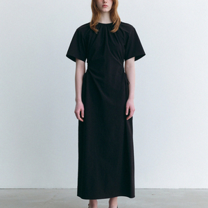 르 Le side cut-out shirring 원피스