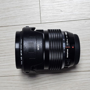 올림푸스 12-40mm F2.8 PRO