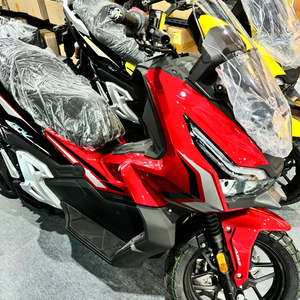 ADV125 오토바이 출퇴근 배달용 125CC