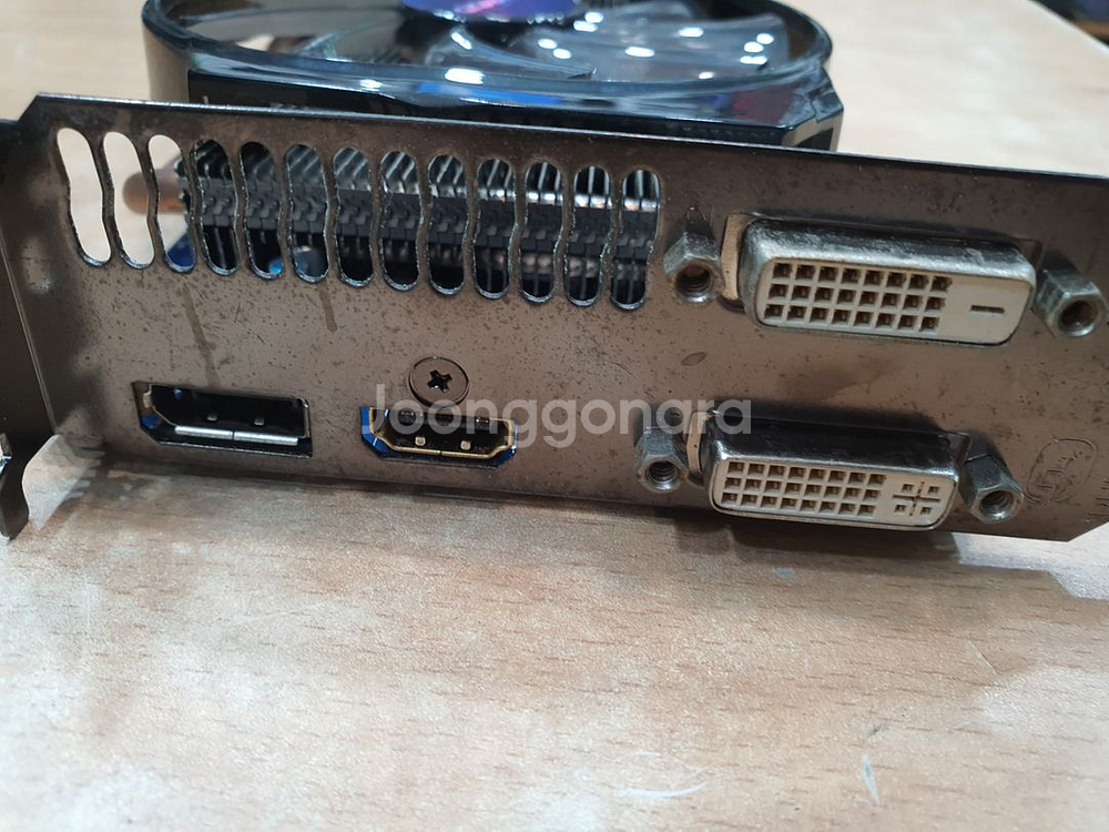 기가바이트 윈드포스 GTX 660 2G 그래픽카드--2