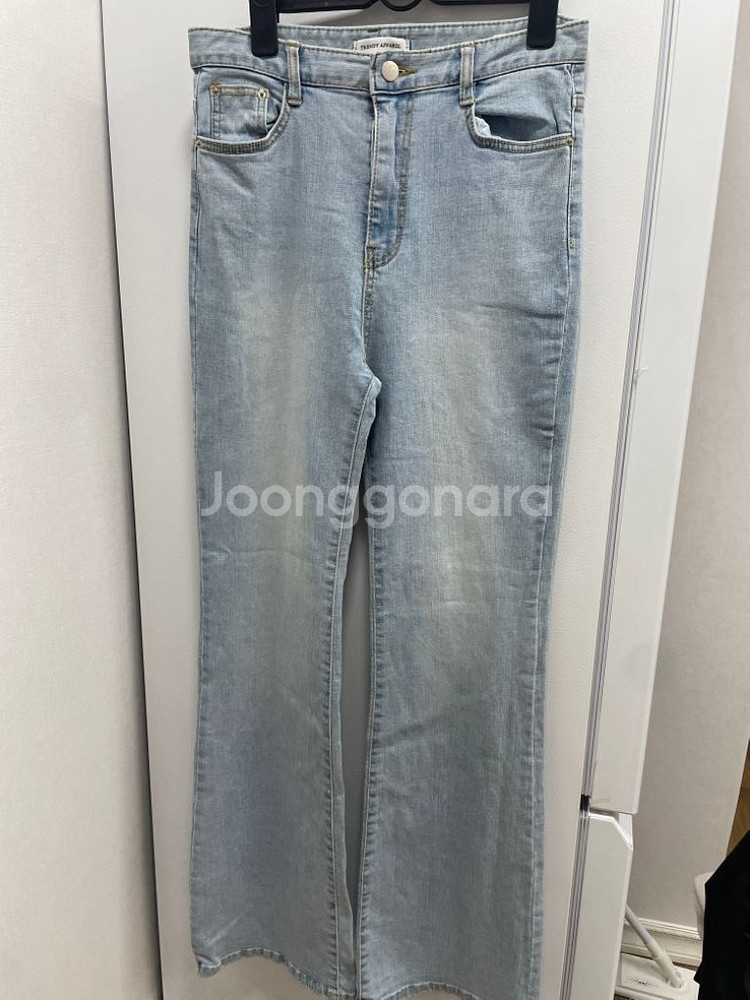 트렌디어페럴 부츠컷청바지--0