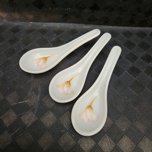 밀크글라스 스푼
