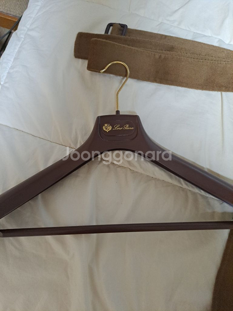 풀구성 새상품) 정가 5700 로로피아나 비쿠냐 코트--7