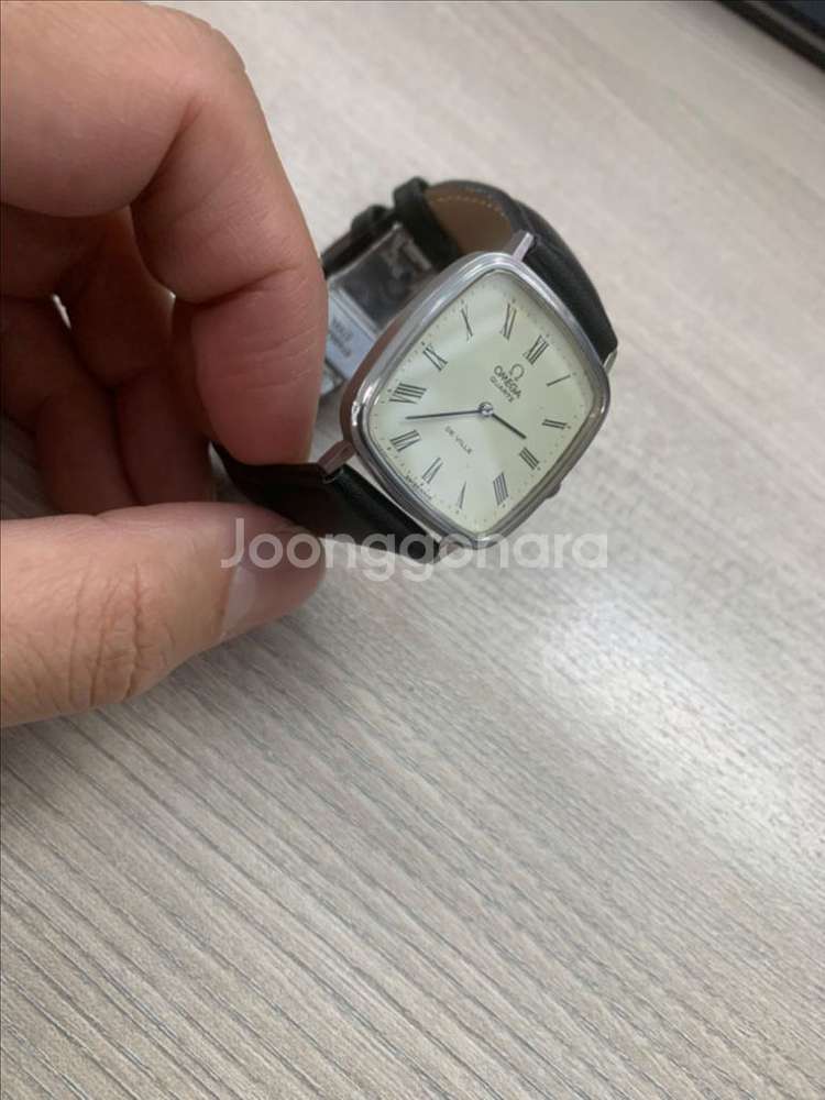 오메가드빌 화이트 로마자 쿼츠--2