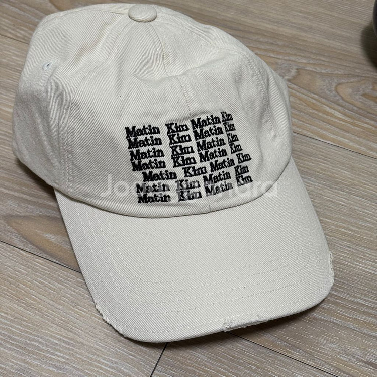 마뗑킴 레터링 볼캡(아이보리)--3